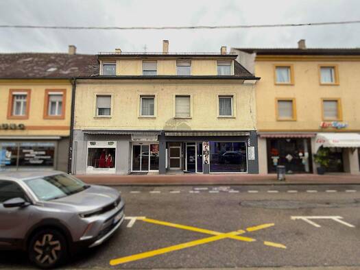 Haus zum Kauf 1.600.000 € 16 Zimmer 893 m² 1.092 m² Grundstück Rastatt Rastatt 76437