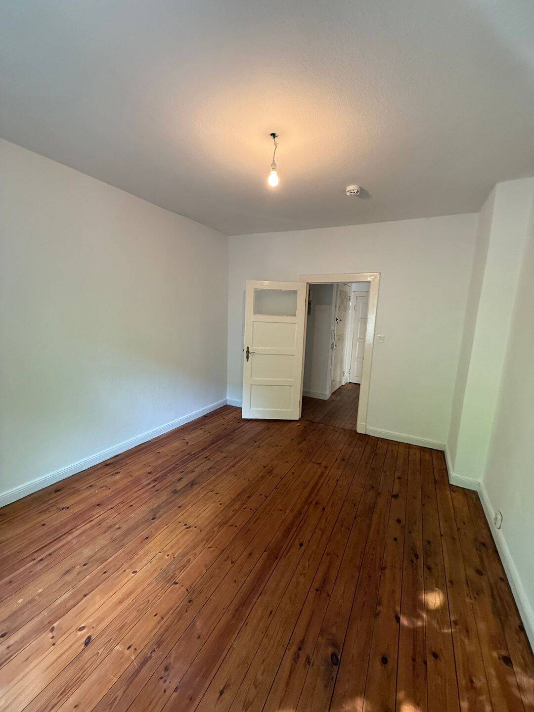 Property thumbnail 6