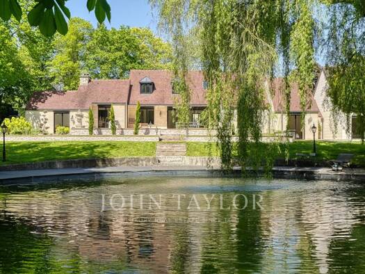 Einfamilienhaus zum Kauf provisionsfrei 1.450.000 € 9 Zimmer 285 m² 13.599 m² Grundstück Fontaine-Chaalis 60300