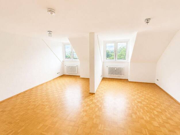 Wohnung zur Miete 780 € 2 Zimmer 78 m² 5. Geschoss Moltkestr. 1-5 Aachen 52066