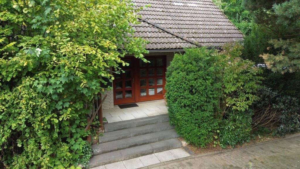 Einfamilienhaus zum Kauf 645.000 € 6 Zimmer 253 m² 854 m² Grundstück Buxtehude 21614