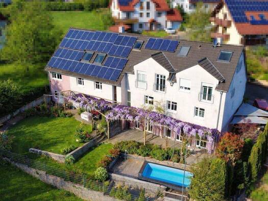 Mehrfamilienhaus zum Kauf als Kapitalanlage geeignet 1.490.000 € 13 Zimmer 490 m² 825 m² Grundstück Unterafferbach Goldbach 63773