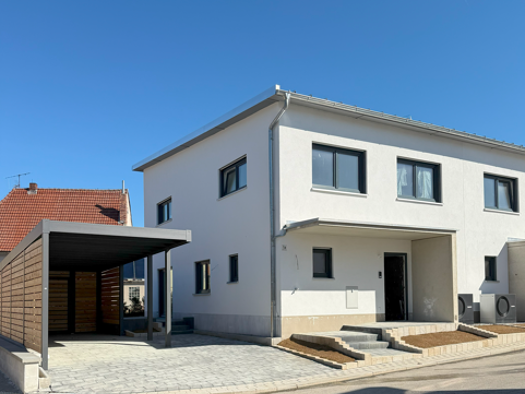 Haus zur Miete - Erstbezug 1.650 € 4,5 Zimmer 128 m² frei ab sofort Altenkunstadt 96264