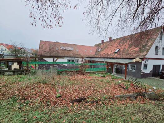 Haus zum Kauf 395.000 € 7 Zimmer 941 m² Grundstück Spalt 91174