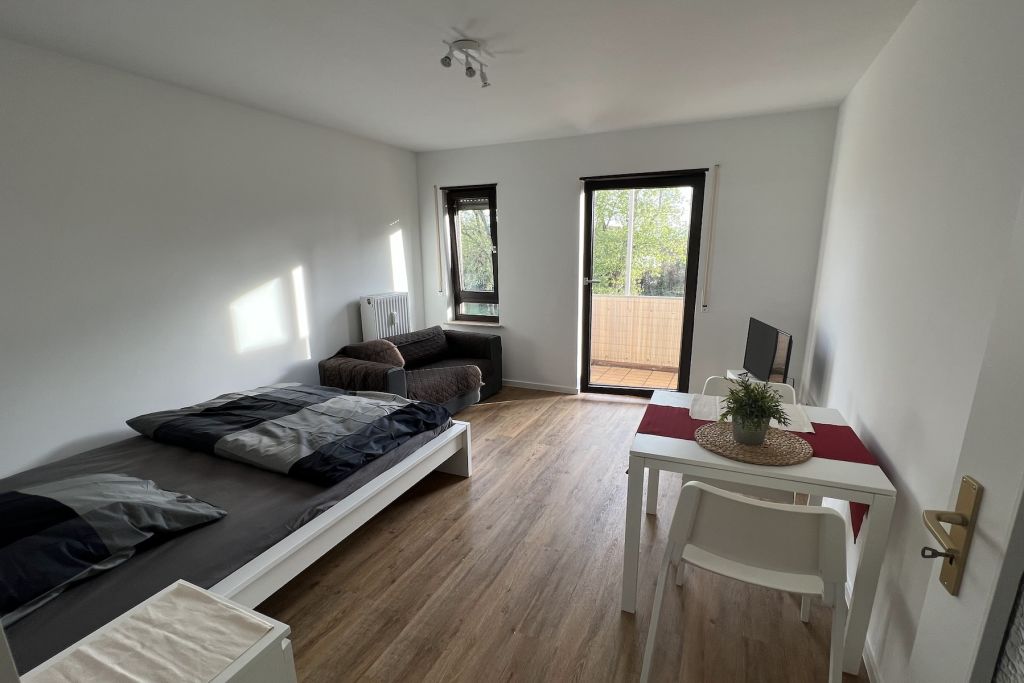 Wohnung zur Miete Wohnen auf Zeit 1.273 € 1 Zimmer 26 m²<br/>Wohnfläche 09.10.2024<br/>Verfügbarkeit Perreystraße Rheinau - Hafen Mannheim 68219