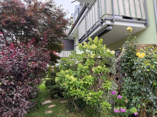 Terrassenwohnung zum Kauf 69.000 € 2 Zimmer 50 m² 2 Geschosse frei ab sofort Vielau Reinsdorf OT Vielau 08141