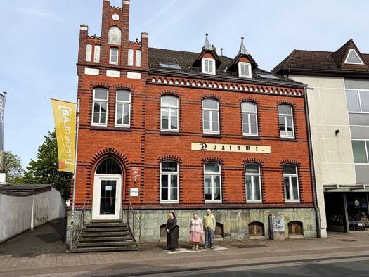 Bürogebäude zur Miete 980 € 3 Zimmer Salzkotten Salzkotten 33158
