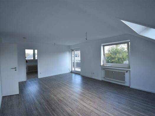 Wohnung zur Miete 1.170 € 3 Zimmer 76 m² 3. Geschoss frei ab sofort Erlenkamp 8 Vennhausen Düsseldorf 40627