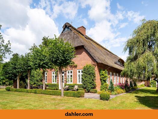 Einfamilienhaus zum Kauf 1.250.000 € 10 Zimmer 776 m² 12.700 m² Grundstück Popkenhöge Ovelgönne 26939
