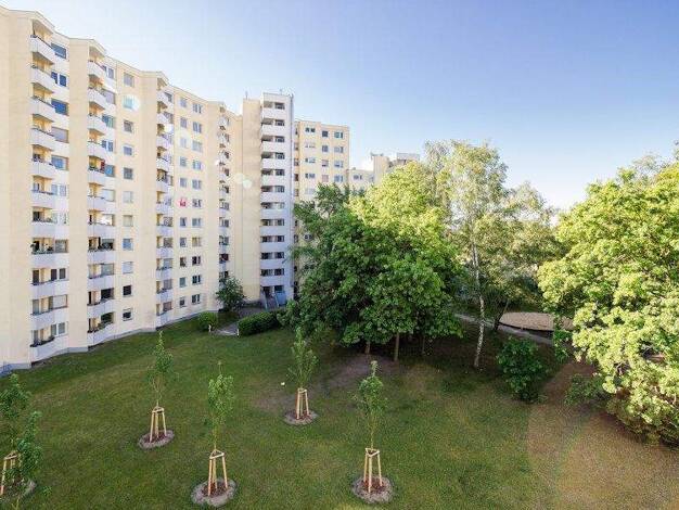 Wohnung zur Miete 487 € 2 Zimmer 69,4 m² 2. Geschoss frei ab sofort Am Bogen 31 Spandau Berlin 13589