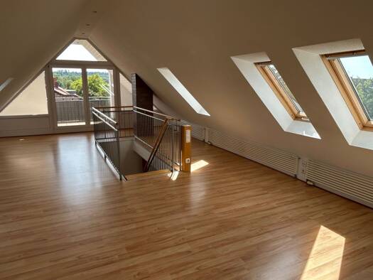 Maisonette zur Miete 1.350 € 2,5 Zimmer 89 m² Geschoss 3/4 frei ab sofort Darmstadt 64285