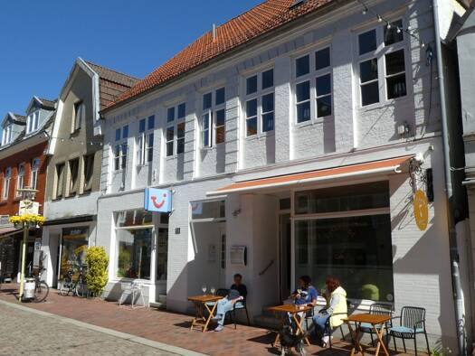 Reihenmittelhaus zum Kauf 395.000 € 5 Zimmer 161 m² 230 m² Grundstück Große Kremper Straße 11 Glückstadt 25348