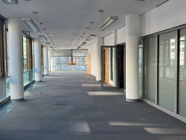 Bürofläche zur Miete provisionsfrei 24 € 277 m² Bürofläche teilbar ab 277 m² Wilmersdorf Berlin 10719