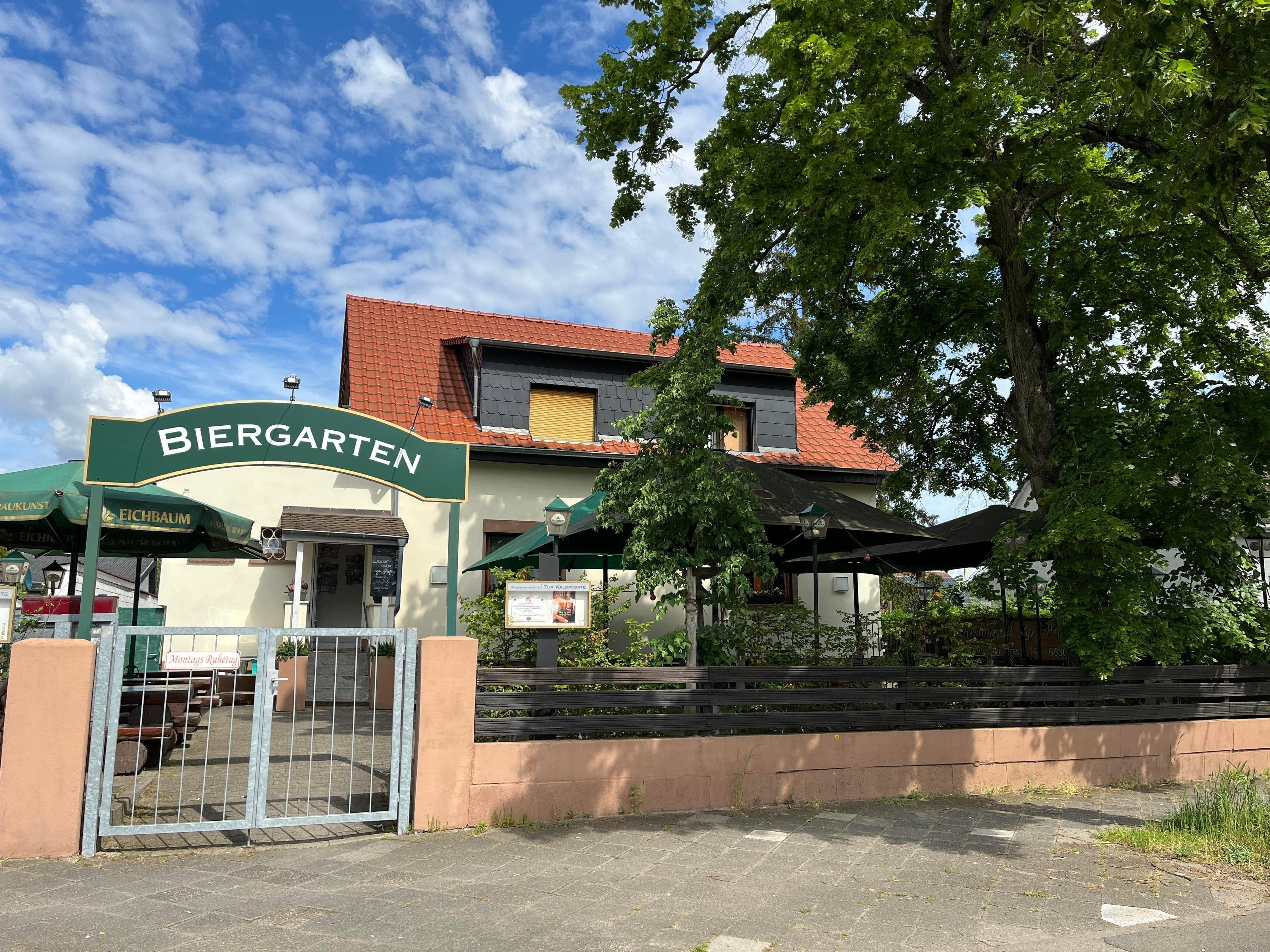 Immobilie zum Kauf 825.000 € 7 Zimmer 93 m²<br/>Fläche 1.404 m²<br/>Grundstück Sonnenschein Mannheim 68305