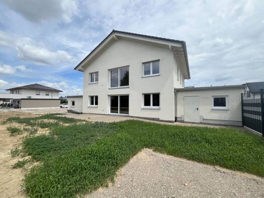 Wohnung zum Kauf provisionsfrei 469.310 € 3 Zimmer 97,8 m² EG Zusenhofen Oberkirch 77704