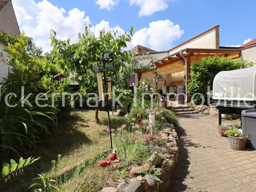 Haus zum Kauf 298.000 € 7 Zimmer 194 m² 305 m² Grundstück Templiner Straße 8 Lychen 17279