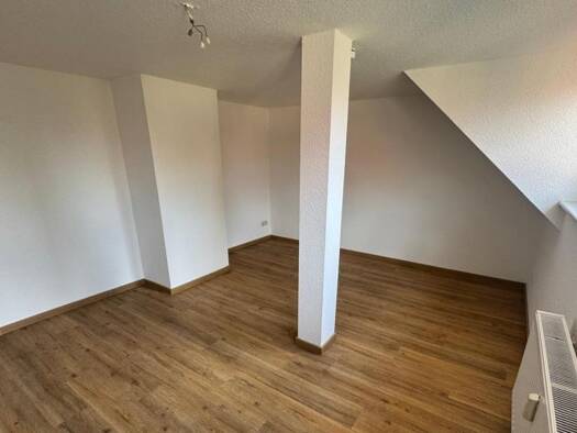 Wohnung zur Miete 350 € 2 Zimmer 44,7 m² 3. Geschoss Turnerstraße 29 Schkeuditz 04435