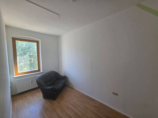 Wohnung zur Miete 408 € 3 Zimmer 68 m² 1. Geschoss Alte Poststraße 1 Reuden Elsteraue 06729