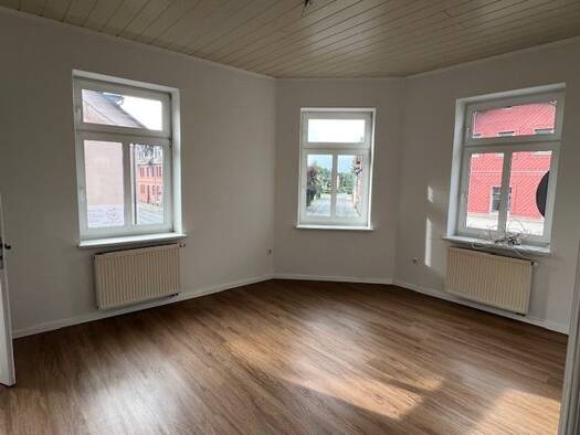 Wohnung zur Miete 560 € 3 Zimmer 76 m² Geschoss 1/3 frei ab 01.12.2026 Sonneberg Sonneberg 96515