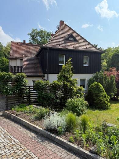 Doppelhaushälfte zum Kauf provisionsfrei 585.000 € 6 Zimmer 101 m² 932 m² Grundstück Sonnenleite 2 Radebeul 01445