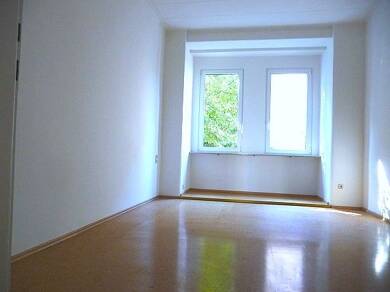Wohnung zur Miete 780 € 4 Zimmer 87 m² 1. Geschoss Ludwigsfeld Nürnberg 90478