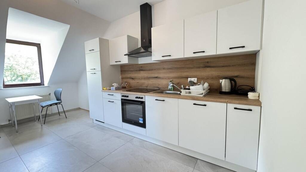 Wohnung zur Miete 439 € 2,5 Zimmer 65,4 m² Donawitz 8700