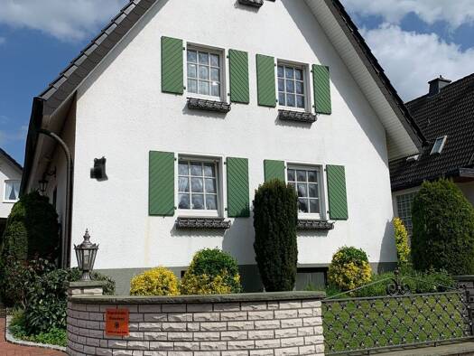 Einfamilienhaus zur Miete 1.350 € 3 Zimmer 150 m² frei ab 15.10.2026 Spenge 32139