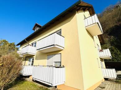 Wohnung zur Miete 600 € 3 Zimmer 56 m² Dachgeschoss frei ab 01.06.2025 Oberndorf Bad Abbach 93077