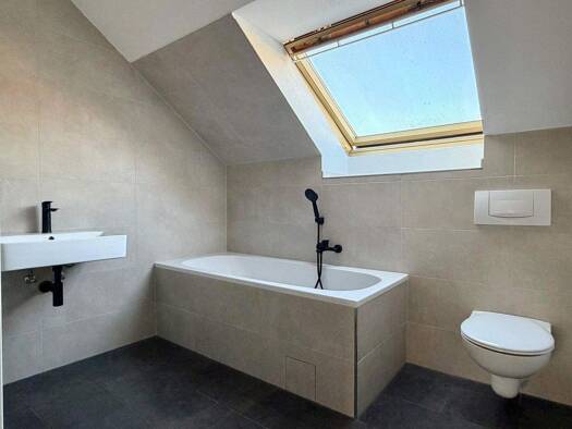 Wohnung zur Miete 490 € 2 Zimmer 70 m² frei ab sofort Wurzen 04808