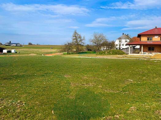 Grundstück zum Kauf 89.000 € 590 m² Grundstück Hochburg-Ach 5122