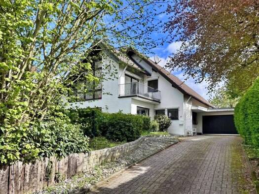 Einfamilienhaus zur Miete 3.300 € 4 Zimmer 305 m² 1.882 m² Grundstück frei ab 01.01.2027 Breitscheid Ratingen 40885