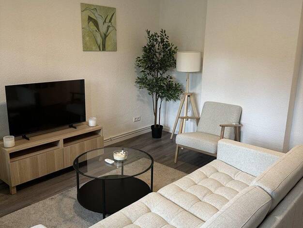 Wohnung zur Miete auf Zeit 720 € 2 Zimmer 42 m² frei ab sofort Ulmenstraße 7 Heppens Wilhelmshaven 26384