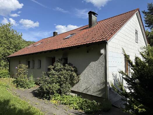 Einfamilienhaus zum Kauf 498.000 € 7 Zimmer 126 m² 1.220 m² Grundstück Breslauer Str. 35 Hersbruck Hersbruck 91217