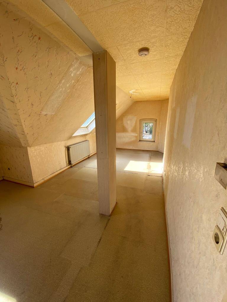 Property thumbnail 12