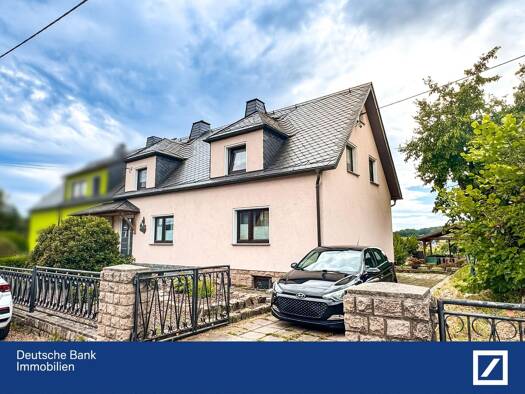 Doppelhaushälfte zum Kauf 250.000 € 5 Zimmer 130 m² 999 m² Grundstück Kirchberg 08107