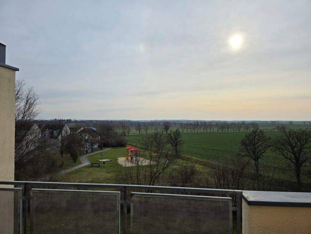 Wohnung zur Miete 463 € 2 Zimmer 58,4 m² 2. Geschoss Ockrilla 01689