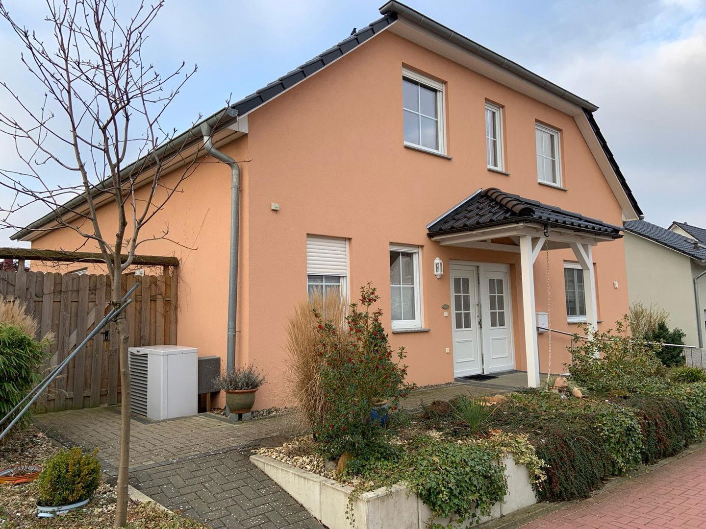 Einfamilienhaus zum Kauf provisionsfrei 445.000 € 5 Zimmer 188 m²<br/>Wohnfläche 476 m²<br/>Grundstück Oderring Industriegebiet Helmstedt 38350