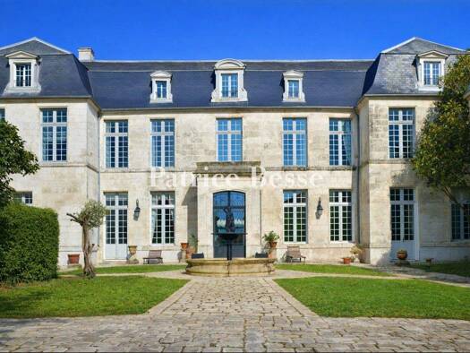 Reihenmittelhaus zum Kauf 1.150.000 € 14 Zimmer 500 m² Saint Cybard-Houmeau Angoulême 16000