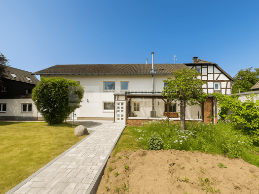 Doppelhaushälfte zur Miete 1.750 € 5 Zimmer 142 m² 200 m² Grundstück Lohmar 53797