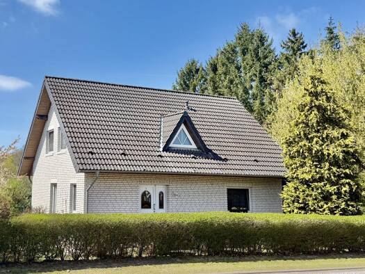 Einfamilienhaus zum Kauf 238.000 € 4 Zimmer 109 m² 10.389 m² Grundstück frei ab sofort Kehrberg Groß Pankow (Prignitz) 16928