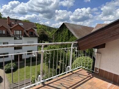 Wohnung zum Kauf 104.000 € 3 Zimmer 70,1 m² Dachgeschoss, 3. Geschoss Stockhausen Eisenach 99817