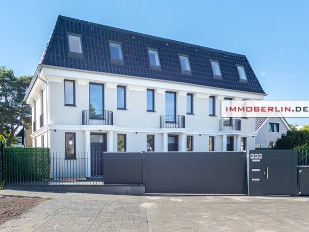 Reihenendhaus zum Kauf 1.080.000 € 5 Zimmer 142 m² 194 m² Grundstück Buckow Neukölln 12353