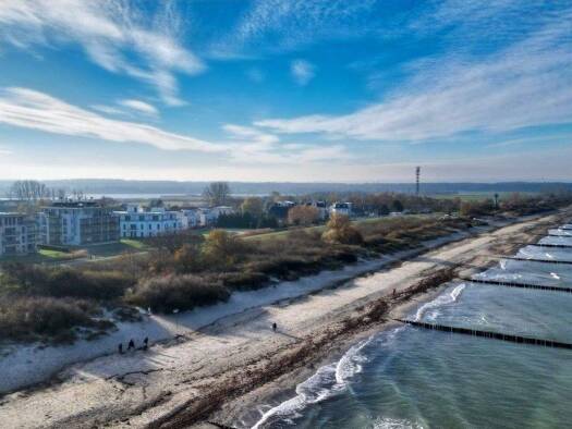 Wohnung zur Versteigerung 290.000 € 2 Zimmer 68 m² Börgerende 18211