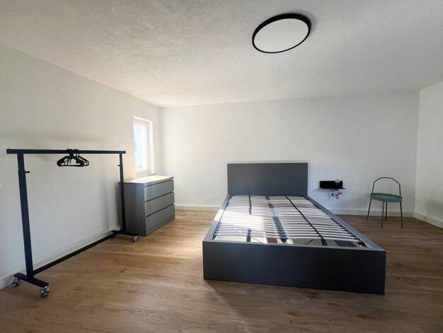 WG-Zimmer zur Miete auf Zeit 550 € 25 m² 1. Geschoss frei ab 28.09.2026 Plieningen Plieningen 70599