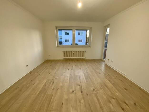 Wohnung zur Miete 749 € 3 Zimmer 74 m² EG Kahlertstraße 168 Innenstadt Gütersloh 33330