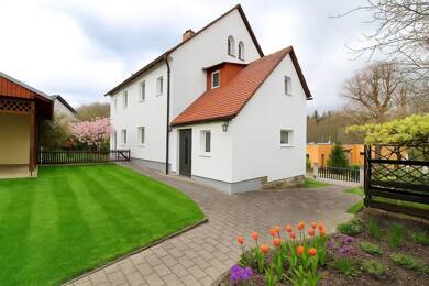 Doppelhaushälfte zum Kauf 130.000 € 4 Zimmer 84 m² 350 m² Grundstück Hohnstein Hohnstein 01848