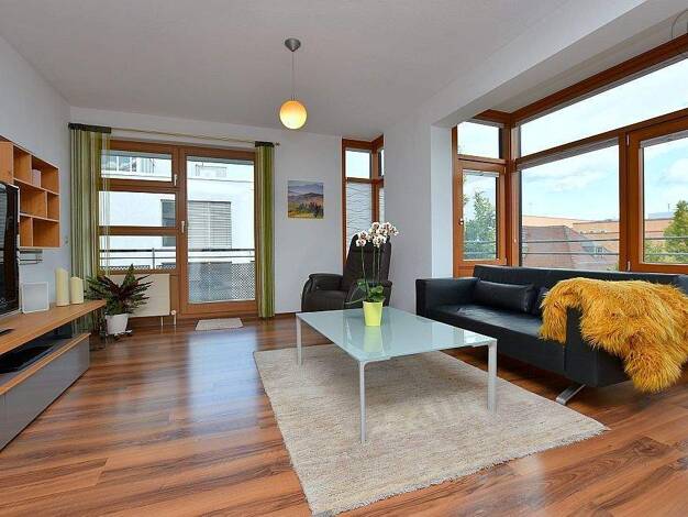 Wohnung zur Miete 1.590 € 2 Zimmer 62 m² 3. Geschoss frei ab 01.03.2026 Böblingen 71034