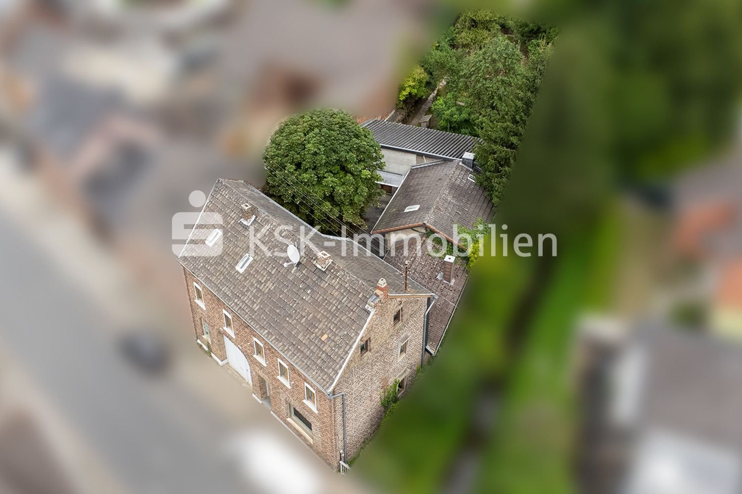 Einfamilienhaus zum Kauf 219.000 € 9 Zimmer 168 m²<br/>Wohnfläche 684 m²<br/>Grundstück Oberzier Niederzier 52382