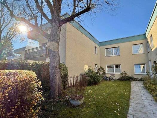 Wohnung zum Kauf 335.000 € 2 Zimmer 56 m² Thalk.Obersendl.-Forsten-Fürstenr.-Solln München 81477