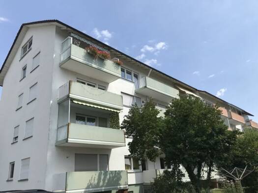 Wohnung zur Miete 790 € 1,5 Zimmer 49 m² 3. Geschoss frei ab sofort Bruderhofstr.80 Singen Singen (Hohentwiel) 78224